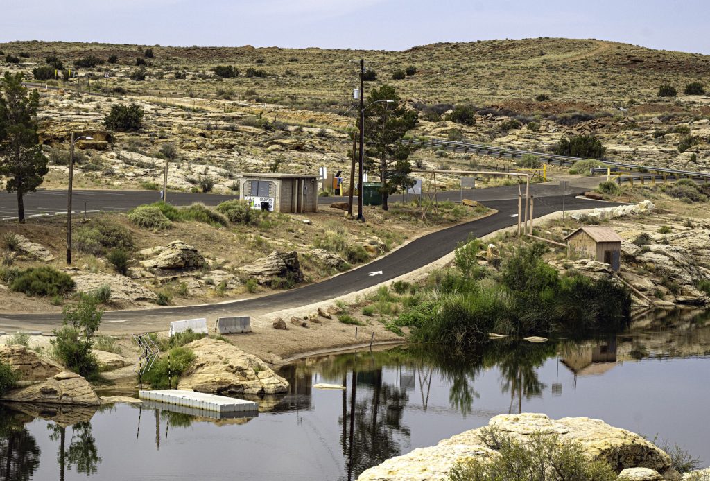 McHood Park in Winslow now features a newly installed one-way access road, featuring a convenient sandy beach for boat launches and a rail system for smooth entries into the water. Visitors can enjoy these facilities with a day pass for $7 or opt for an annual pass at $40.
