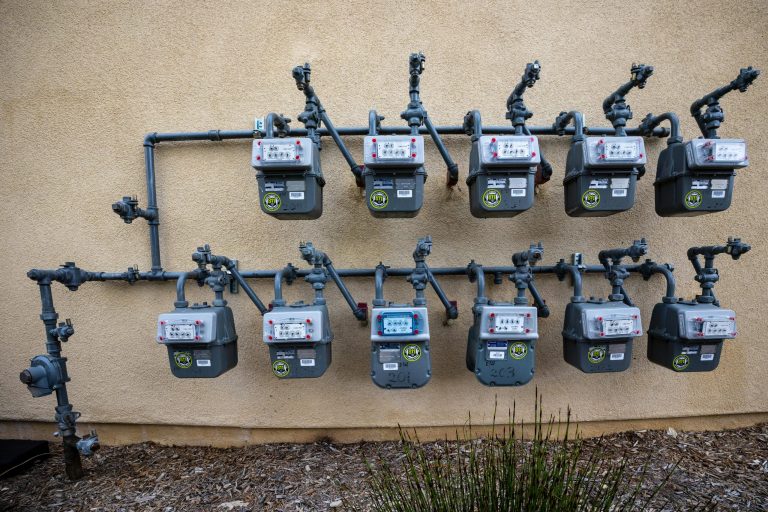 Arizona utilities work to lock in critical natural gas delivery to power growth