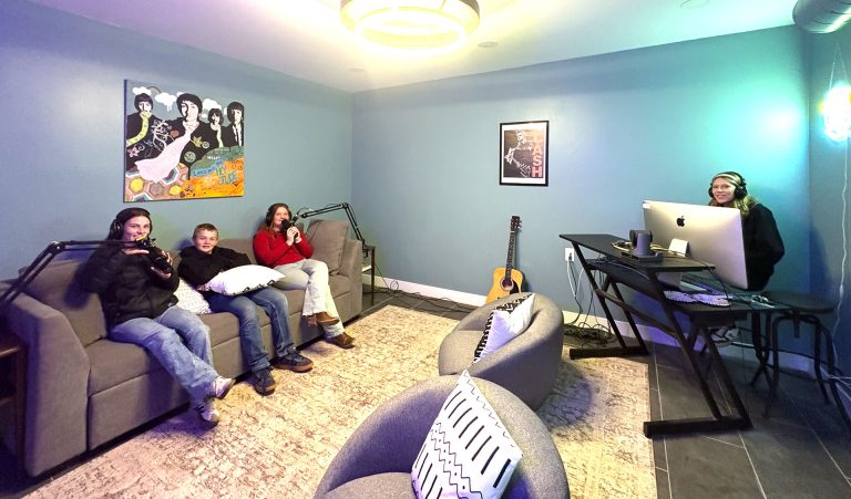 The Bijou Teen Center held its grand opening in Holbrook on Friday, with supporters attending from throughout the state. Enjoying the new Sound Studio at The Bijou Teen Center are (left to right) London, Bentley and Macy Gardner, with Riley Patterson at the computer.
