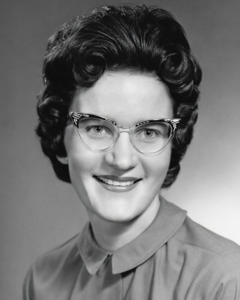 Obit Hatch Beverly