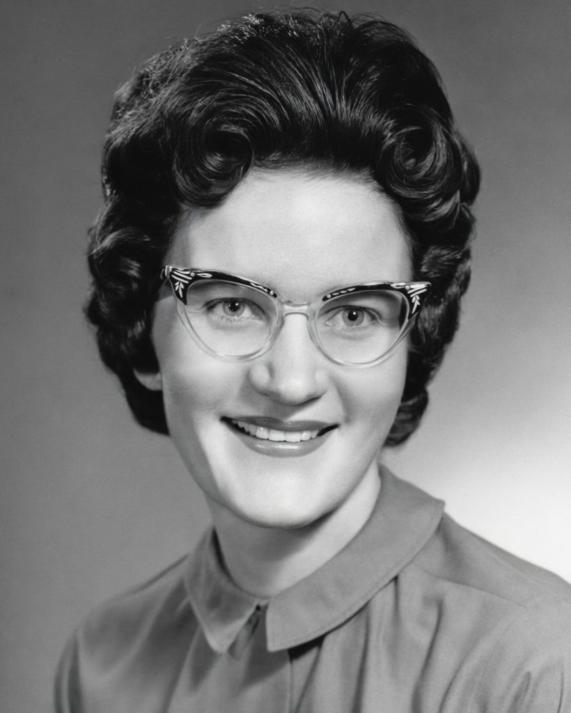 Obit Hatch Beverly