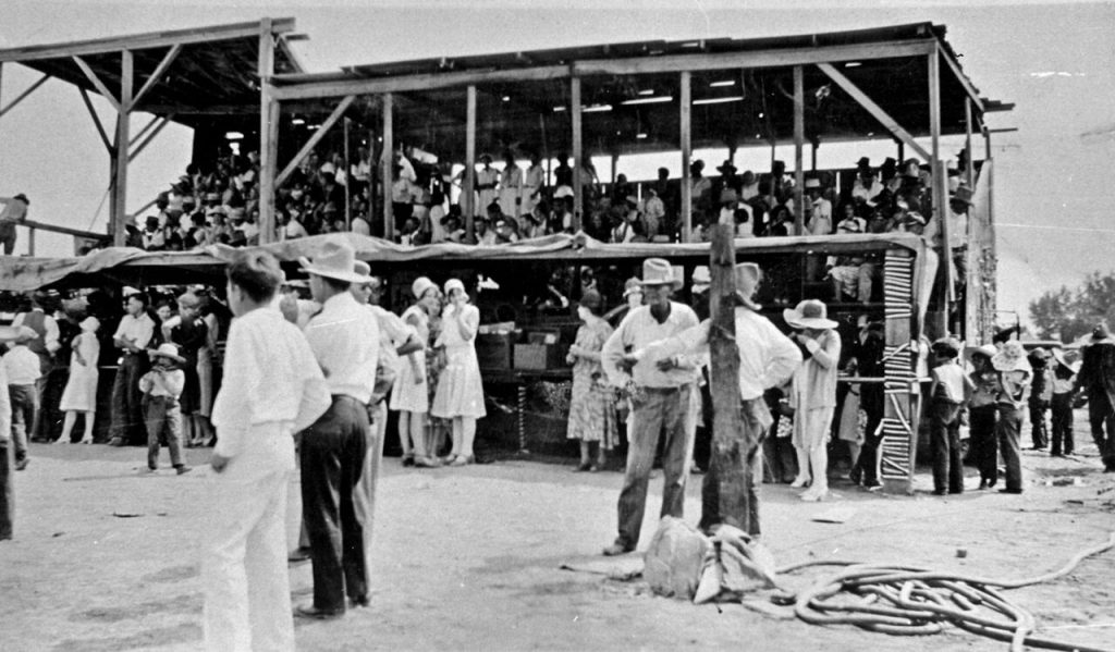 Photo courtesy of the Navajo County Historical SocietyAlthough improvements and changes have been made over time, including many in the last five years, the grandstands at the Navajo County Fairgrounds in Holbrook as they appeared in 1929 are clearly recog-nizable as the forerunner of the current grandstands. In the late 1920s the fairgrounds was a popular social gathering point for residents from all over the region who traveled to Holbrook to watch rodeos and attend dances.