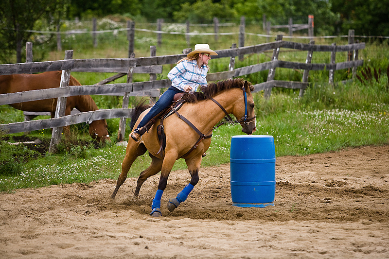 barrel racing