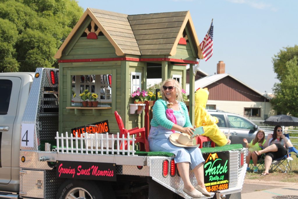Hatch Realty earned the Corny! Award.