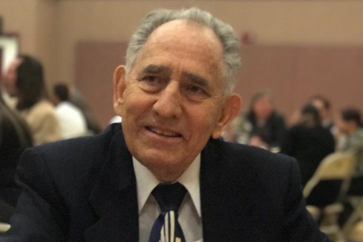 Obit Petersen Lawerence