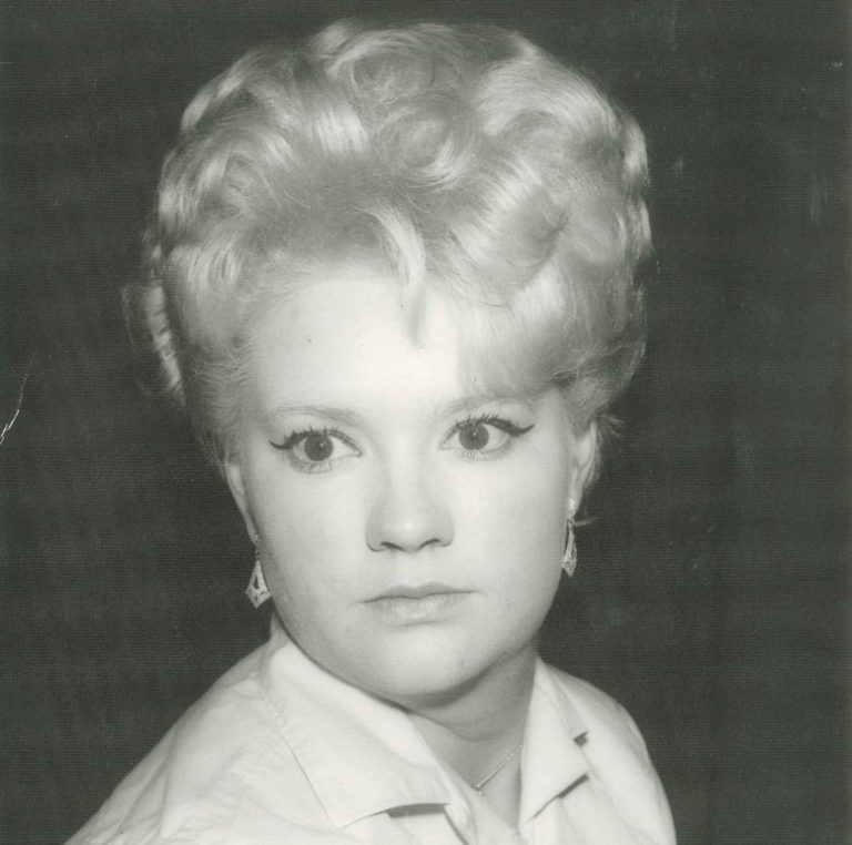 Obit Dinius Nellie