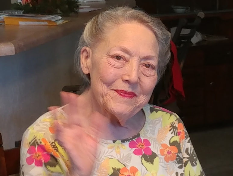 Obit Farnsworth Hilda