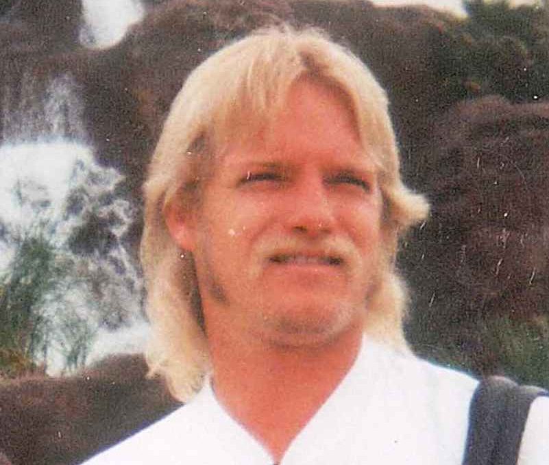 Obit Pierce Robert