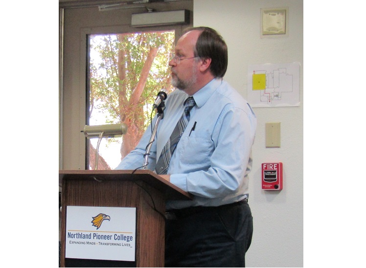 Photo by Diana HutchisonNorthland Pioneer College faculty member, Dr. Mike Solomonson addresses Navajo County Community College District Governing Board.