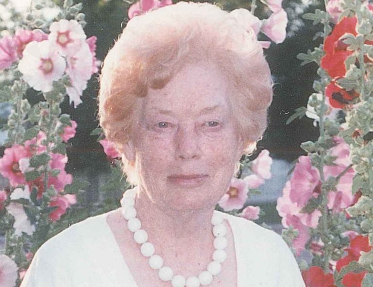 Obit Levine Louise