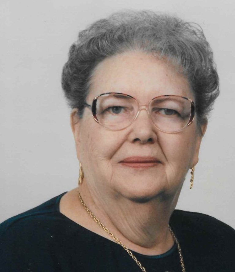 Obit Snell Elaine 1