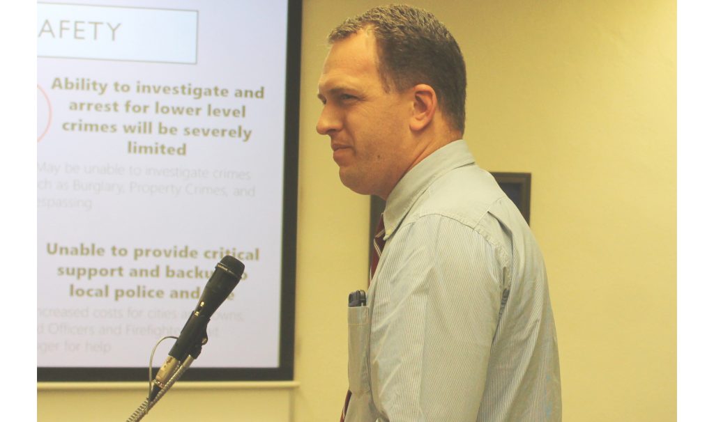 Photo by Toni GibbonsSergeant David Clouse with the Navajo County Sheriff’s Office answered questions from the Snowflake Council members regarding Proposition 419, the Jail District tax, which will come before the voters on the November ballot.