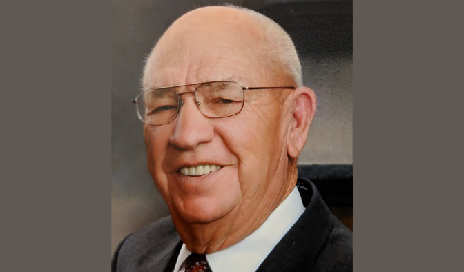 Obit Schneider Robert Web