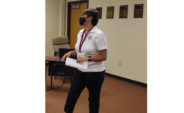 Photo by L. ParsonsWinslow Junior High School Principal Deb Lopez presented an update on WJHS to the governing board last week.