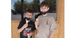 Photo by Talaina KorQueen Creek residents Brody (left) and Karl (right) Bridges stop by Esther’s Diner for ice cream on their way to visit family in Taylor.