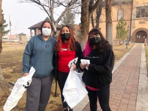 Photo by Linda KorTaking part in Holbrook’s cleanup day were (left to right) Cami Dush, Alexa Quezada and Sophie Keedah.