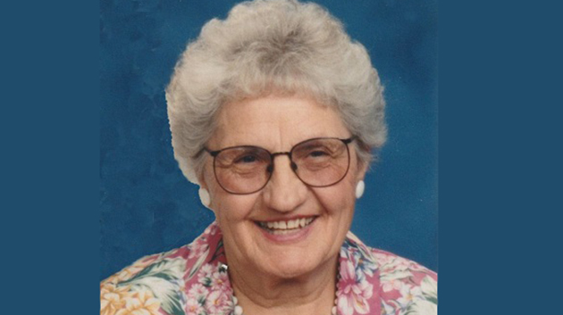 W Obit Petersen Charlotte