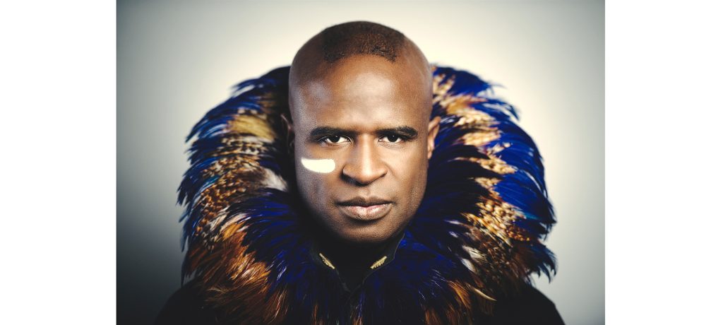 Photo courtesy of the Silver Creek Performing Arts AssociationAlex Boyé is a highly acclaimed global artist and will be performing at the Show Low High School Auditorium.