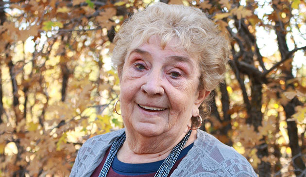 w Obit Reynolds Flora