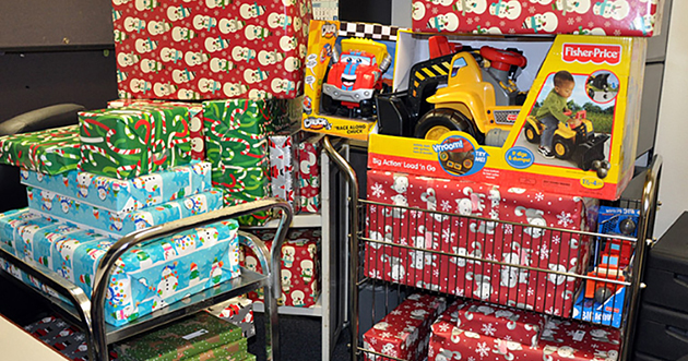 Photo courtesy U.S. Department of EnergyAmericans are expected to spend an average of $886 on gifts this holiday season. Spending in Arizona cities, in one survey, could range from $590 in Tucson to $1,558 in Gilbert.