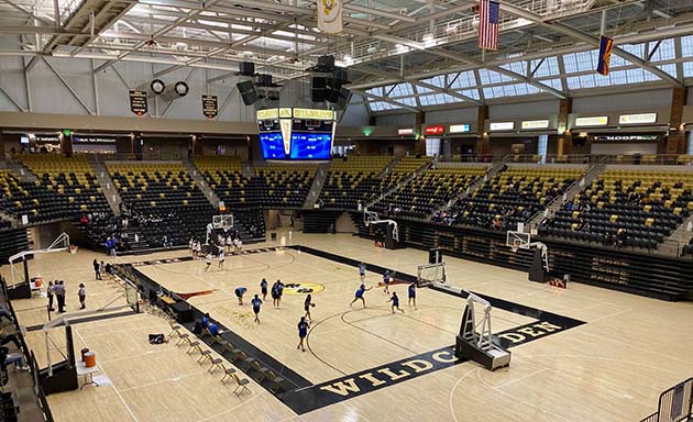 Photo by Gabrielle Ducharme/Cronkite NewsThe Wildcat Den at Chinle High School reopened for the first time in 18 months, welcoming back athletes, fans and community members to the sacred space.