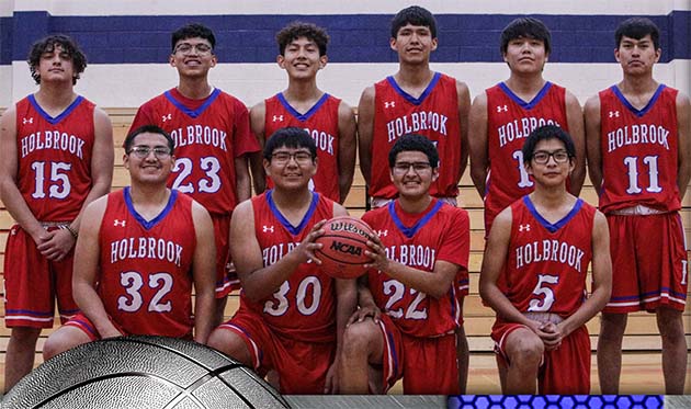Photo by Kellie Spangler/Spanglerpics.comThe 2022 Holbrook High School boys’ basketball team includes (front row) Caden Tom, Tyler Tapaha, Samuel Francisco, Stran Bain, (back row) Izzy Ramos, Kodiak Daw, Noah Brown, Nick Begay, Brandon Tapaha and Quentin Thomas.