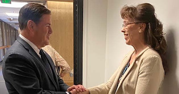 Local civic leader Lauri Wong (right) won a Governor’s Award for her service in the community. Congratulating her for her award is Governor Doug Ducey. Wong was invited to the State Capitol to receive her award.