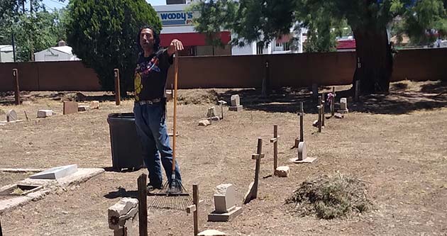 Photo by Brenda O’DellEsteban is a self-proclaimed “nomad” who saw a need to serve and took on the task of cleaning up the older, also known as the “historic,” portion of the Holbrook Cemetery.