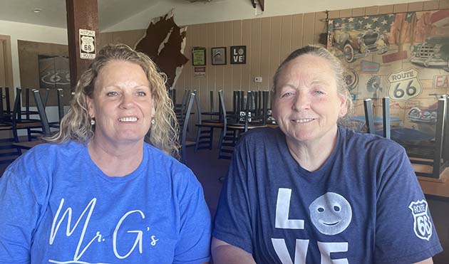 Photo by Linda KorJulie Fields (left) and Esther Patterson (right) the owners of Mr. G’s Pizza & Soda Shop and Esther’s Diner respectively, will soon be neighboring eateries on Main Street in Joseph City.